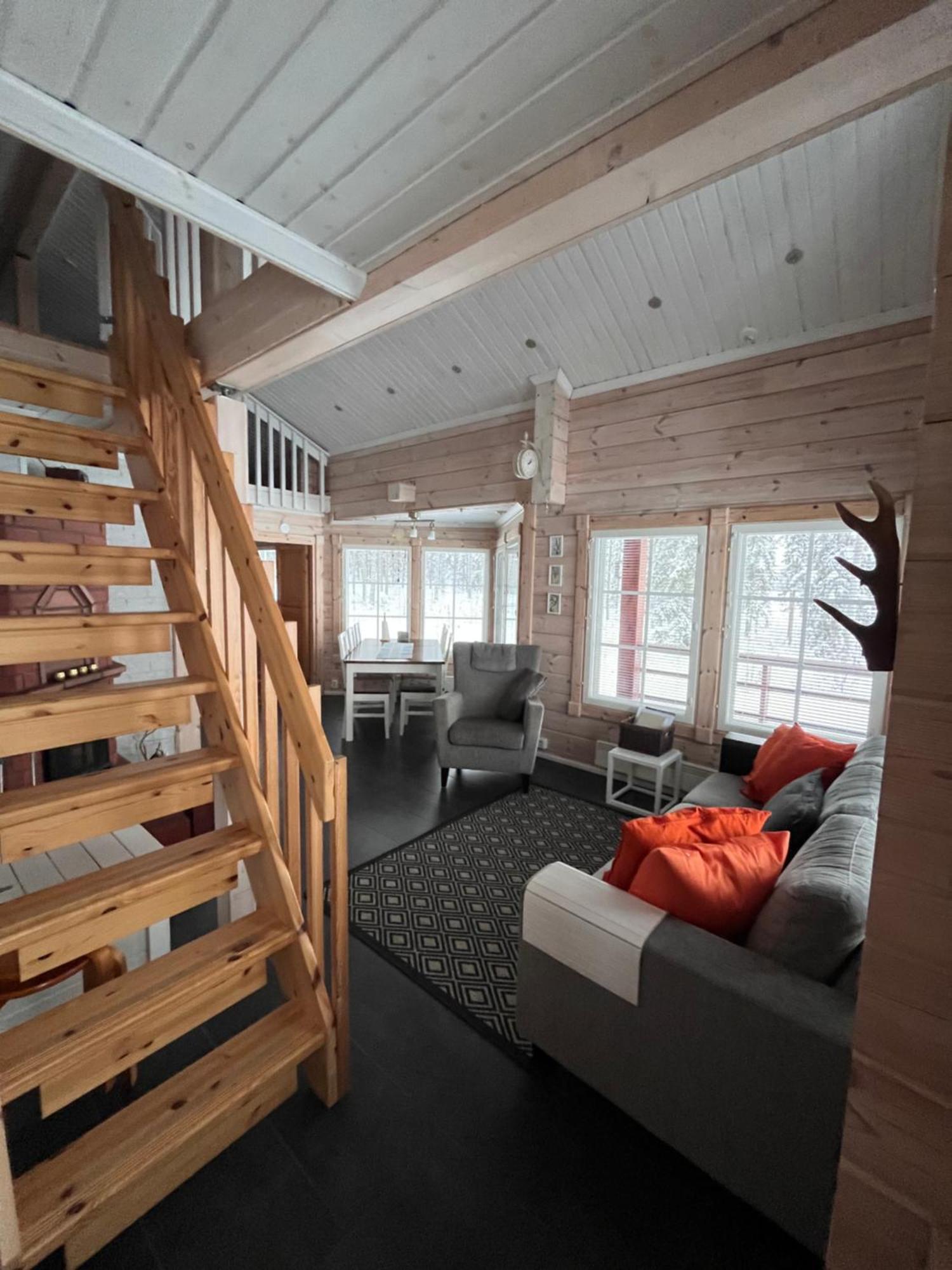 Kenttaeniemi Cottages Sonka Kamer foto