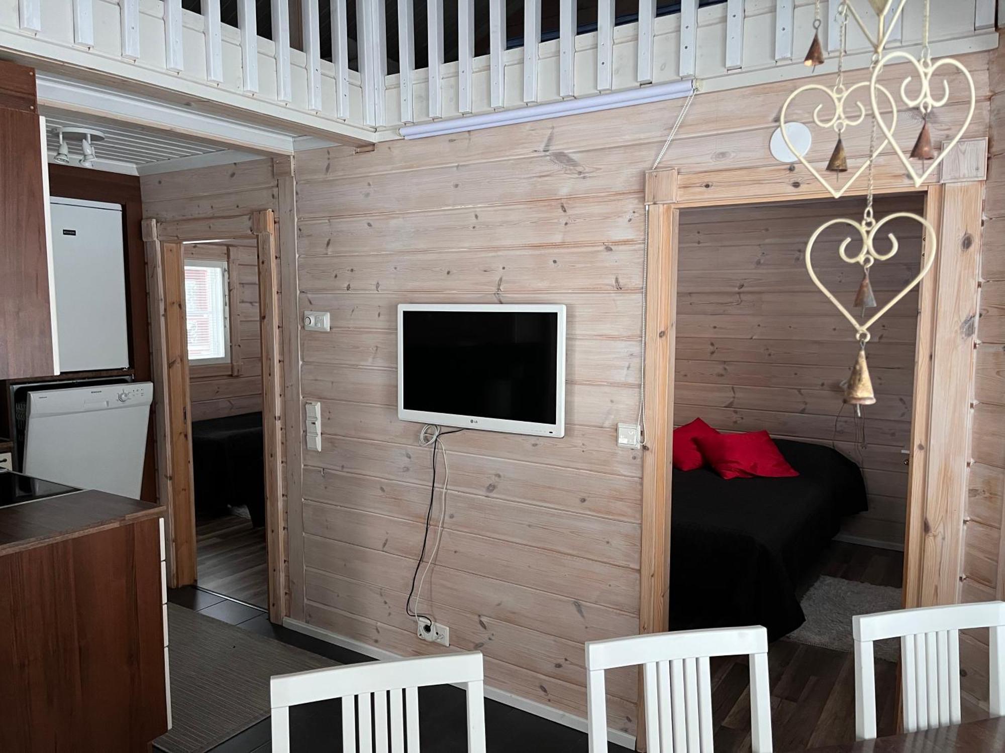 Kenttaeniemi Cottages Sonka Kamer foto